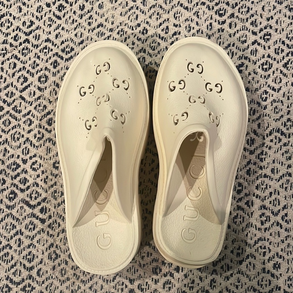 ✨GUCCI MULES✨